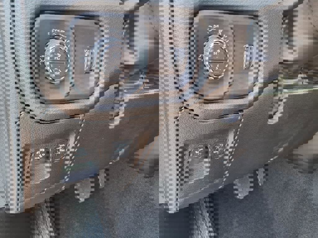 New 2026 RAM 1500 Classic Warlock image 24