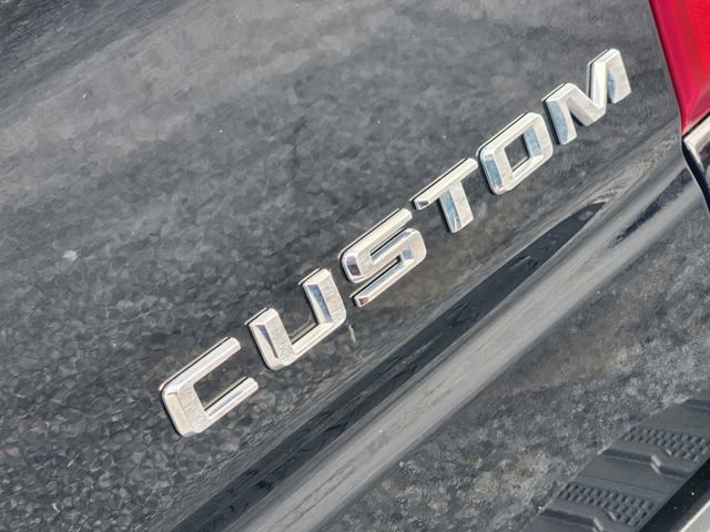 Used 2023 Chevrolet Silverado 1500 Custom AWD/4WD image 12