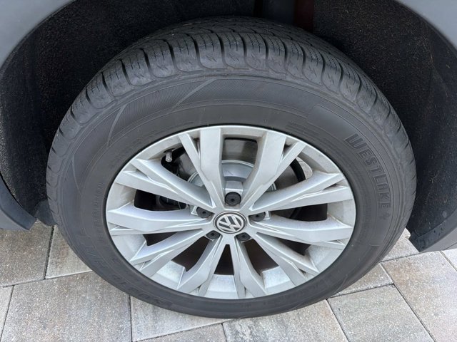 Used 2019 Volkswagen Tiguan S w/ Driver Assistance Package FWD image 30