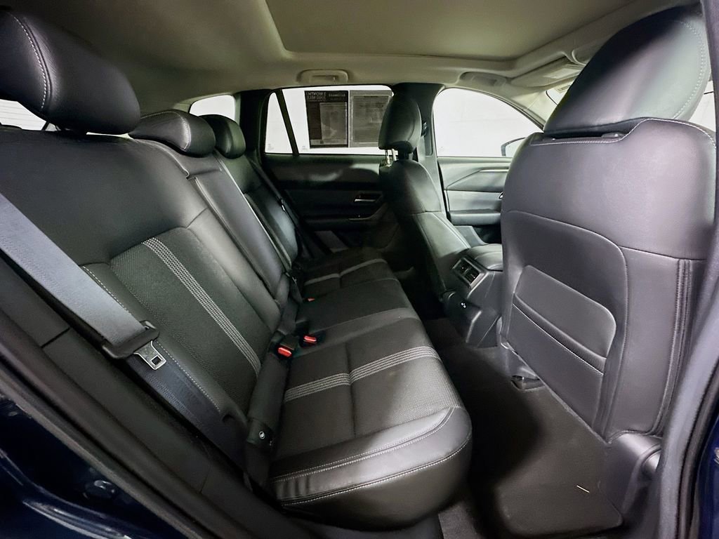 Used 2025 MAZDA CX-50 AWD 2.5 S w/ Premium Package image 9
