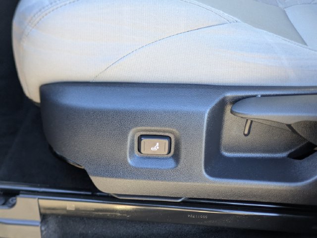 Used 2024 Toyota Tacoma SR5 AWD/4WD image 23