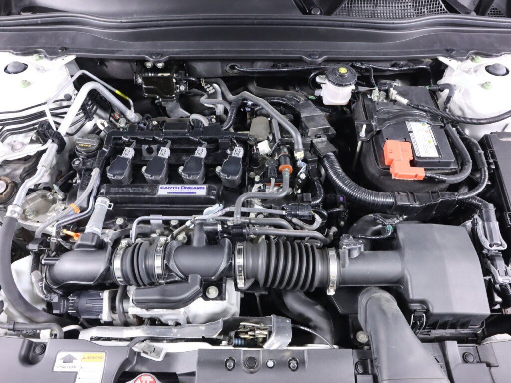 Used 2018 Honda Accord EX image 42
