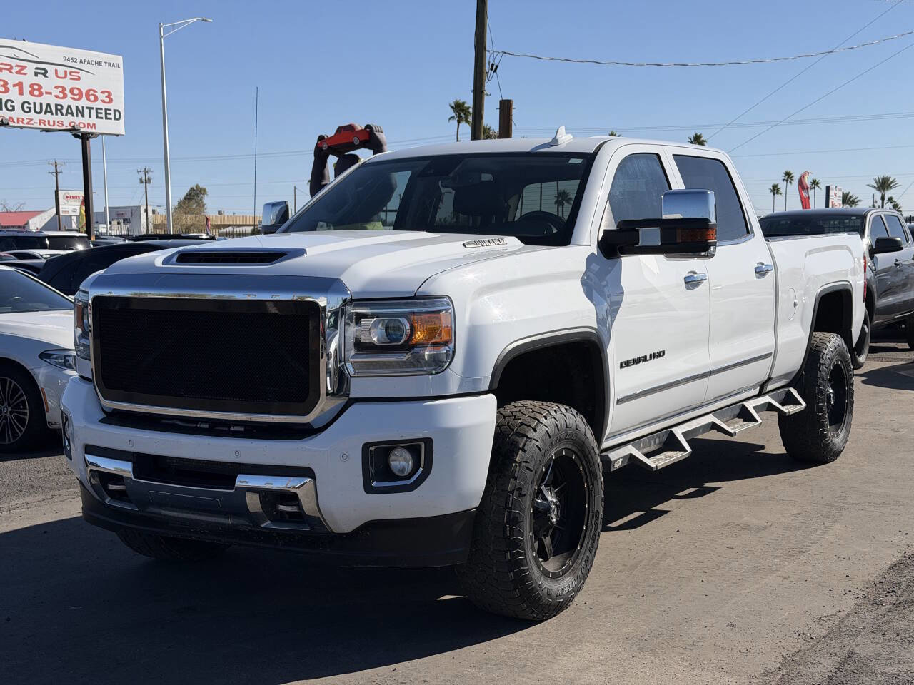 Used 2019 GMC Sierra 2500 Denali w/ Duramax Plus Package image 2
