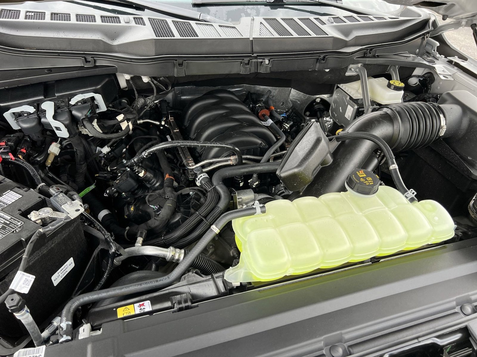 New 2026 Ford F150 XLT w/ Equipment Group 302A MID image 27