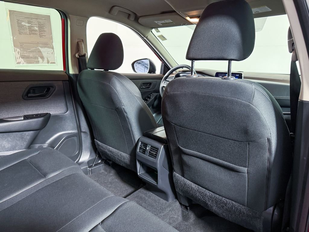 Certified 2023 Nissan Rogue S image 38