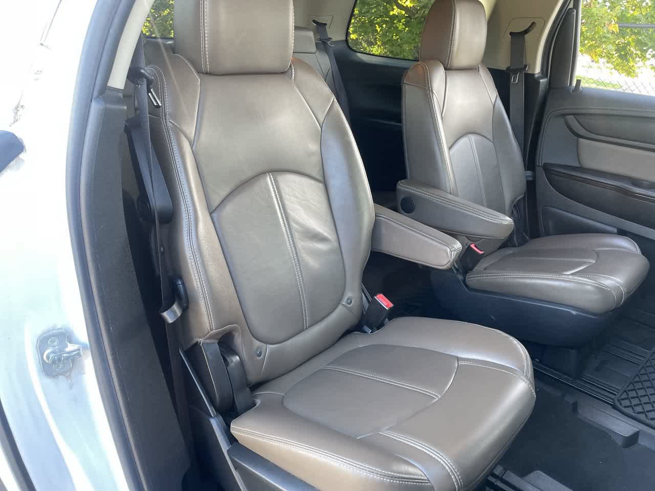 Used 2017 GMC Acadia Limited SLT AWD/4WD image 15