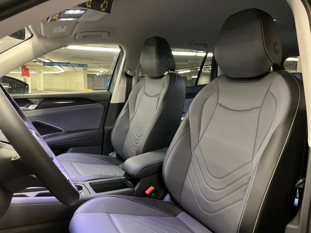 New 2026 Volkswagen Tiguan SE AWD/4WD image 20