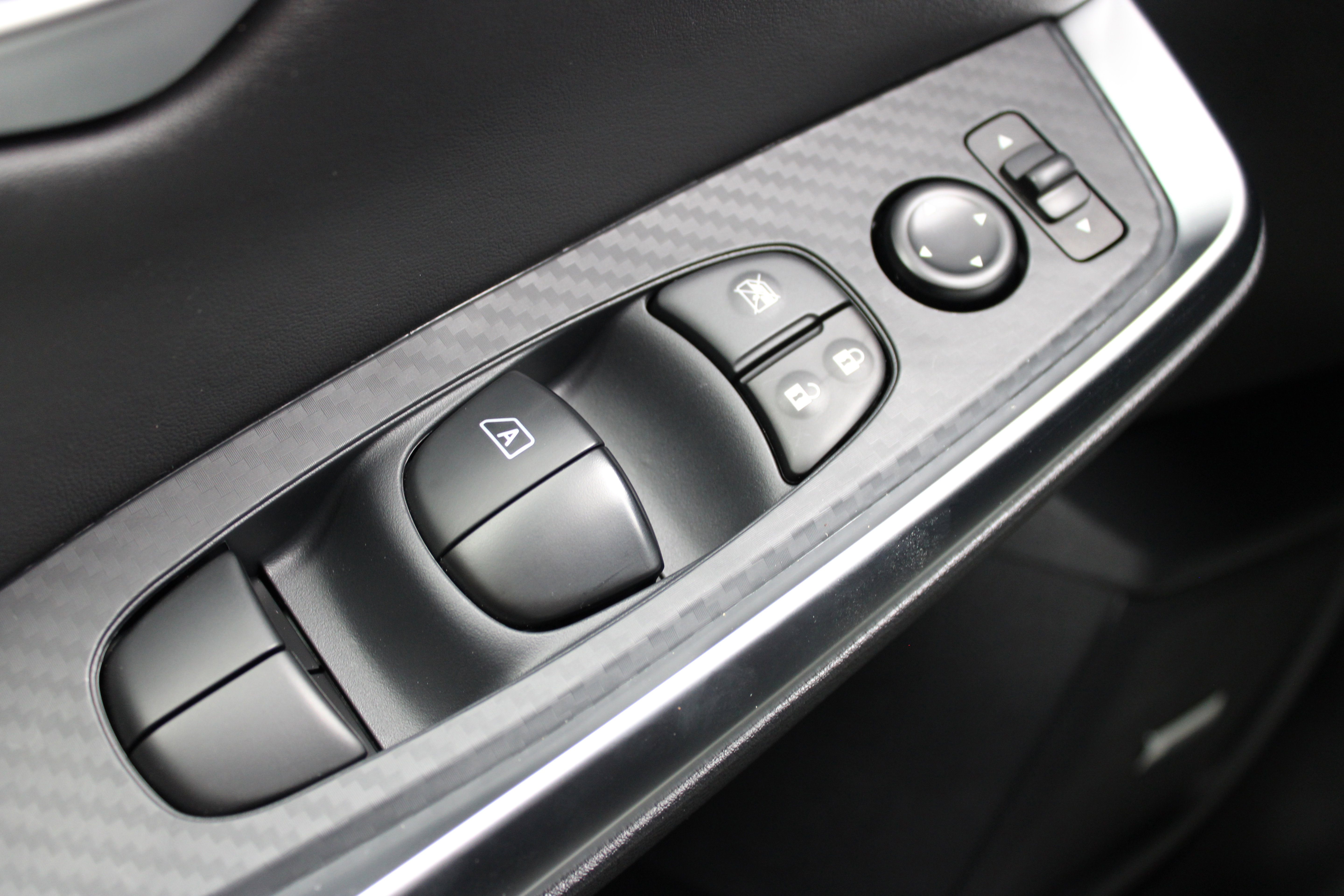 Certified 2024 Nissan Sentra SR w/ SR Premium Package image 27