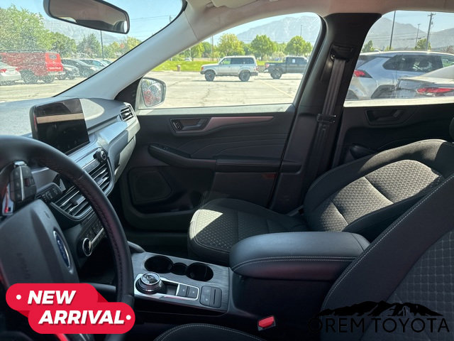 Used 2024 Ford Escape Active AWD/4WD image 20