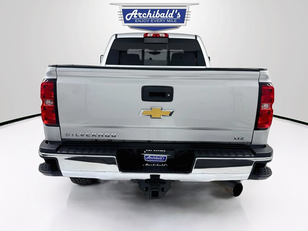 Used 2019 Chevrolet Silverado 3500 LTZ AWD/4WD image 7