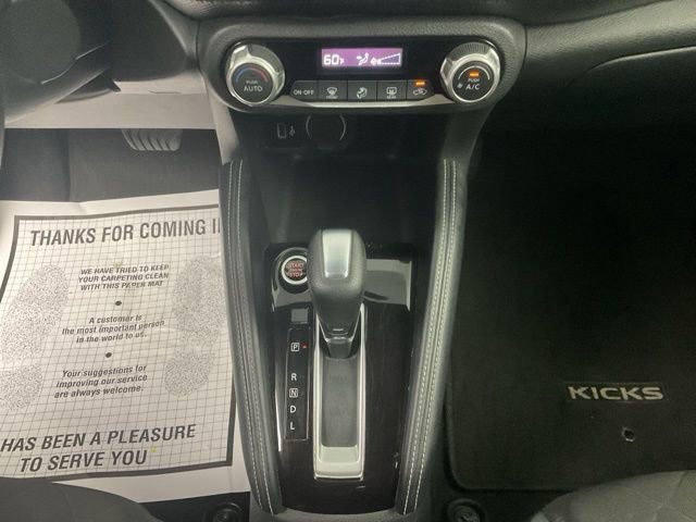 Used 2019 Nissan Kicks SV FWD image 17