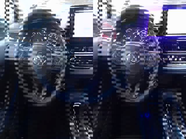 Certified 2025 Toyota Corolla LE image 10