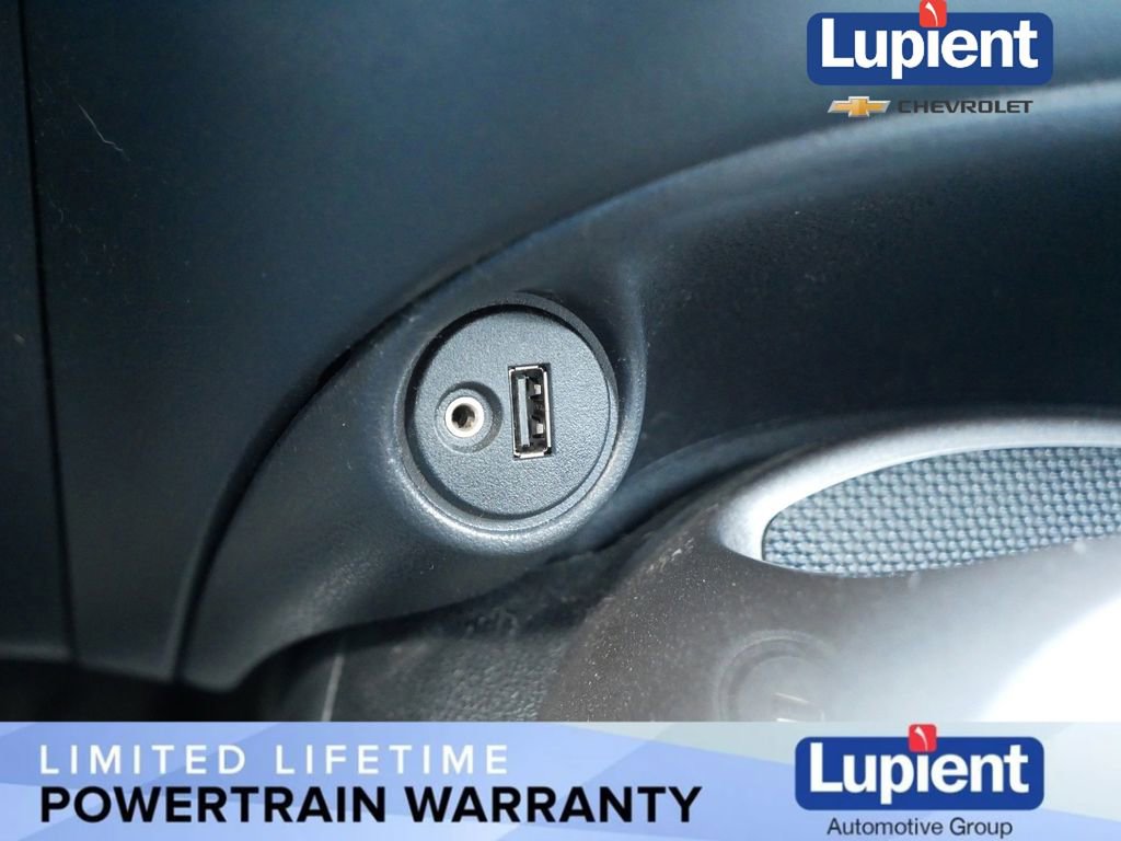 Used 2016 Nissan Juke S image 27