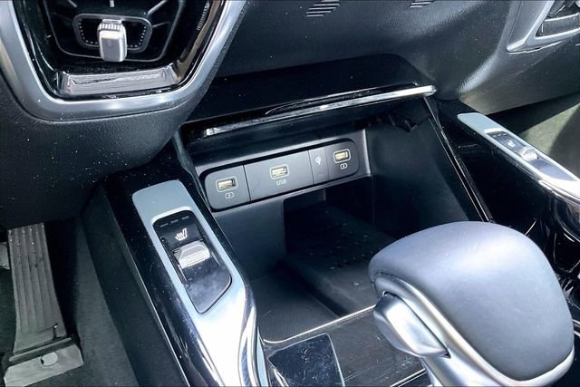 Used 2023 Kia Sorento SX FWD image 16