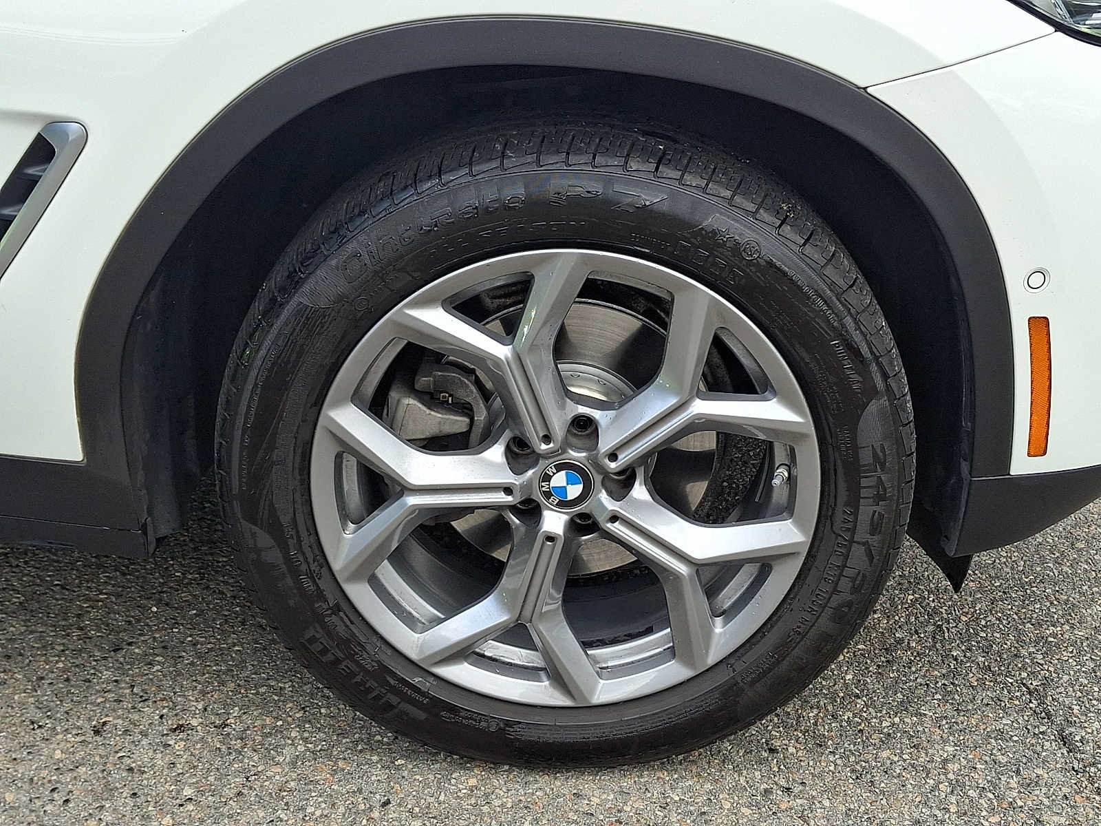 Used 2023 BMW X3 xDrive30i w/ Premium Package AWD/4WD image 8