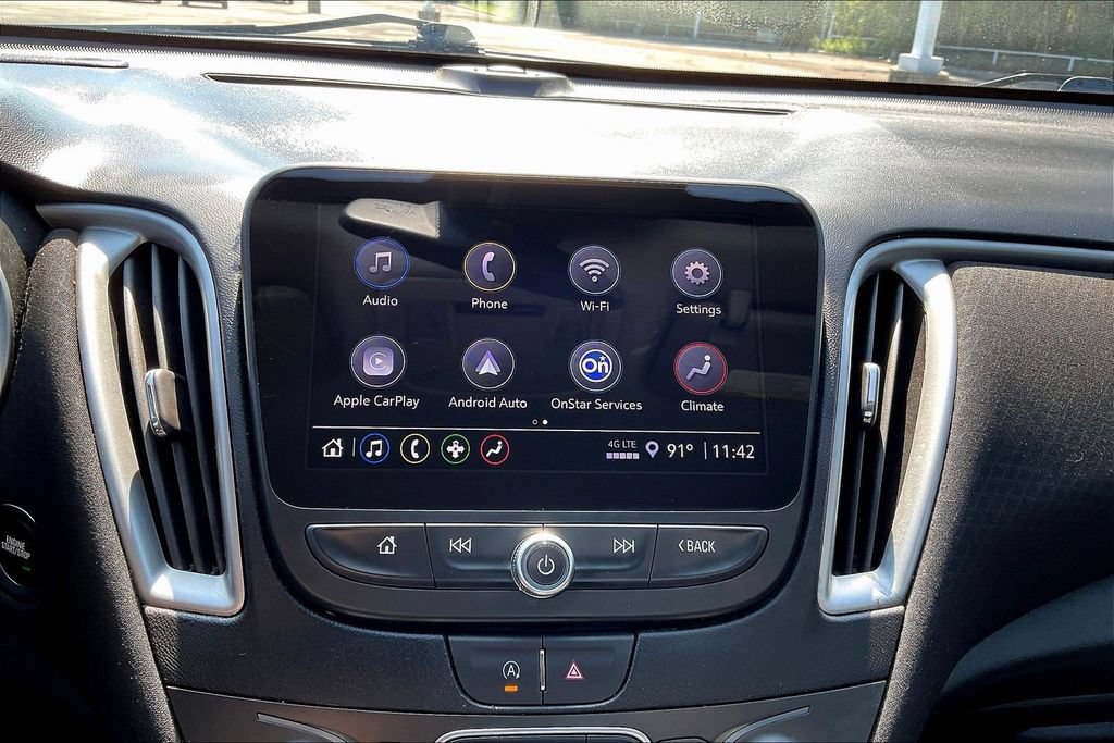Used 2025 Chevrolet Malibu LT FWD image 18
