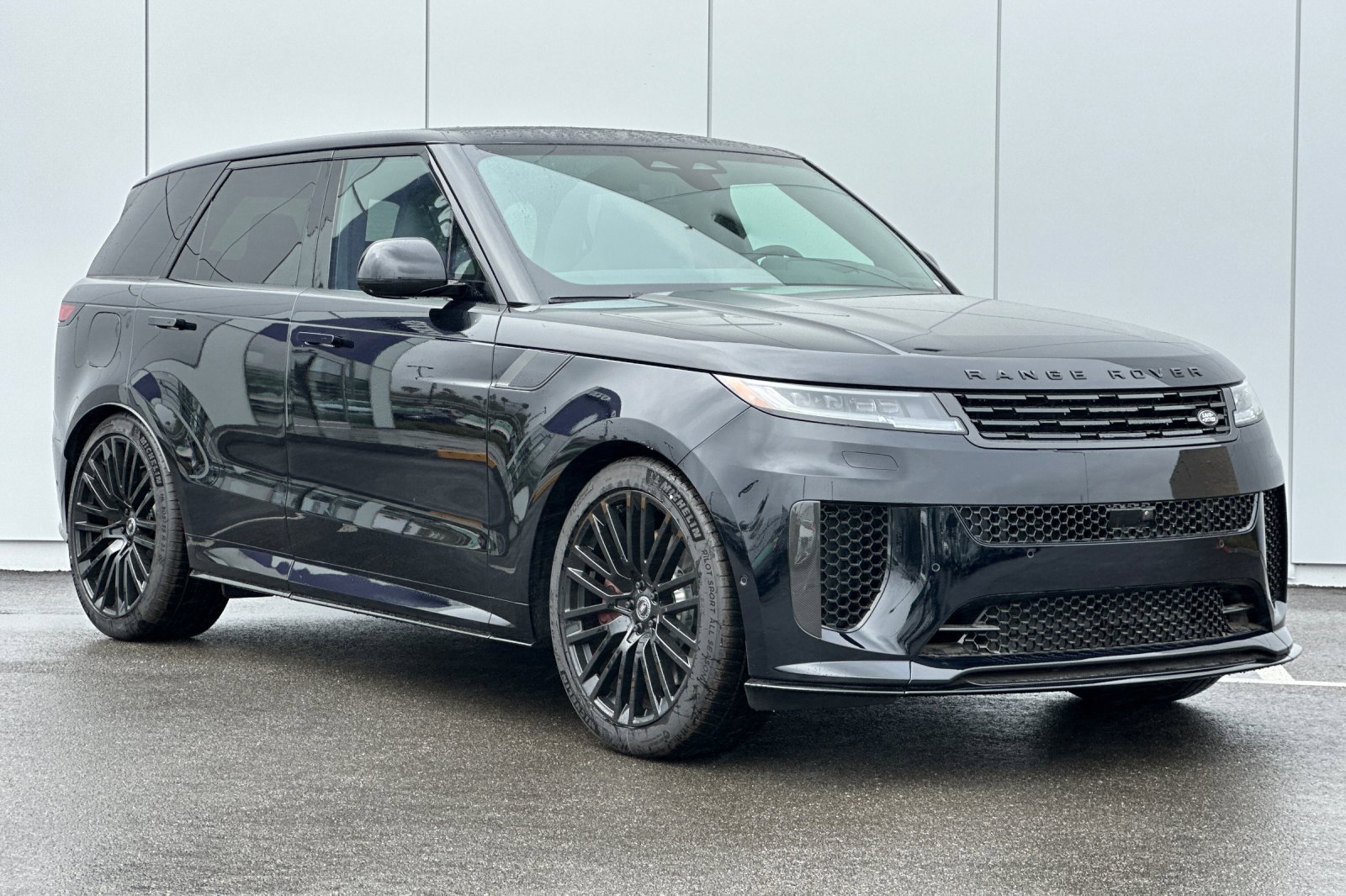 New 2025 Land Rover Range Rover Sport SV Edition Two image 7