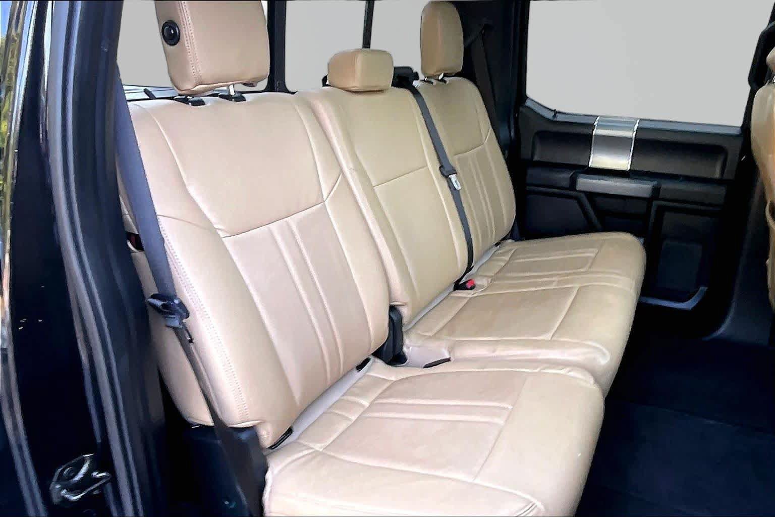 Used 2016 Ford F150 XLT w/ Equipment Group 302A Luxury RWD image 20