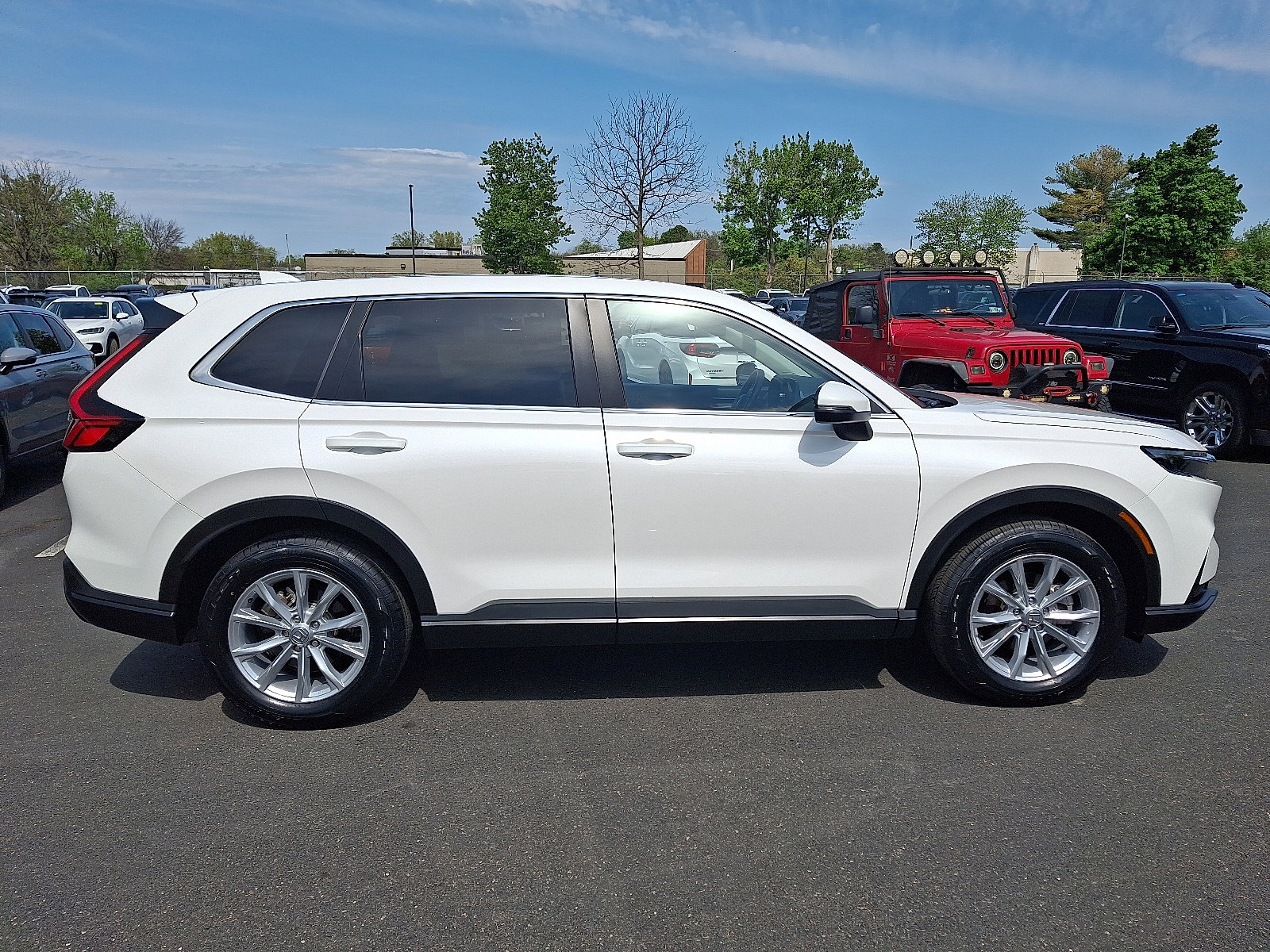 Used 2024 Honda CR-V EX-L image 7