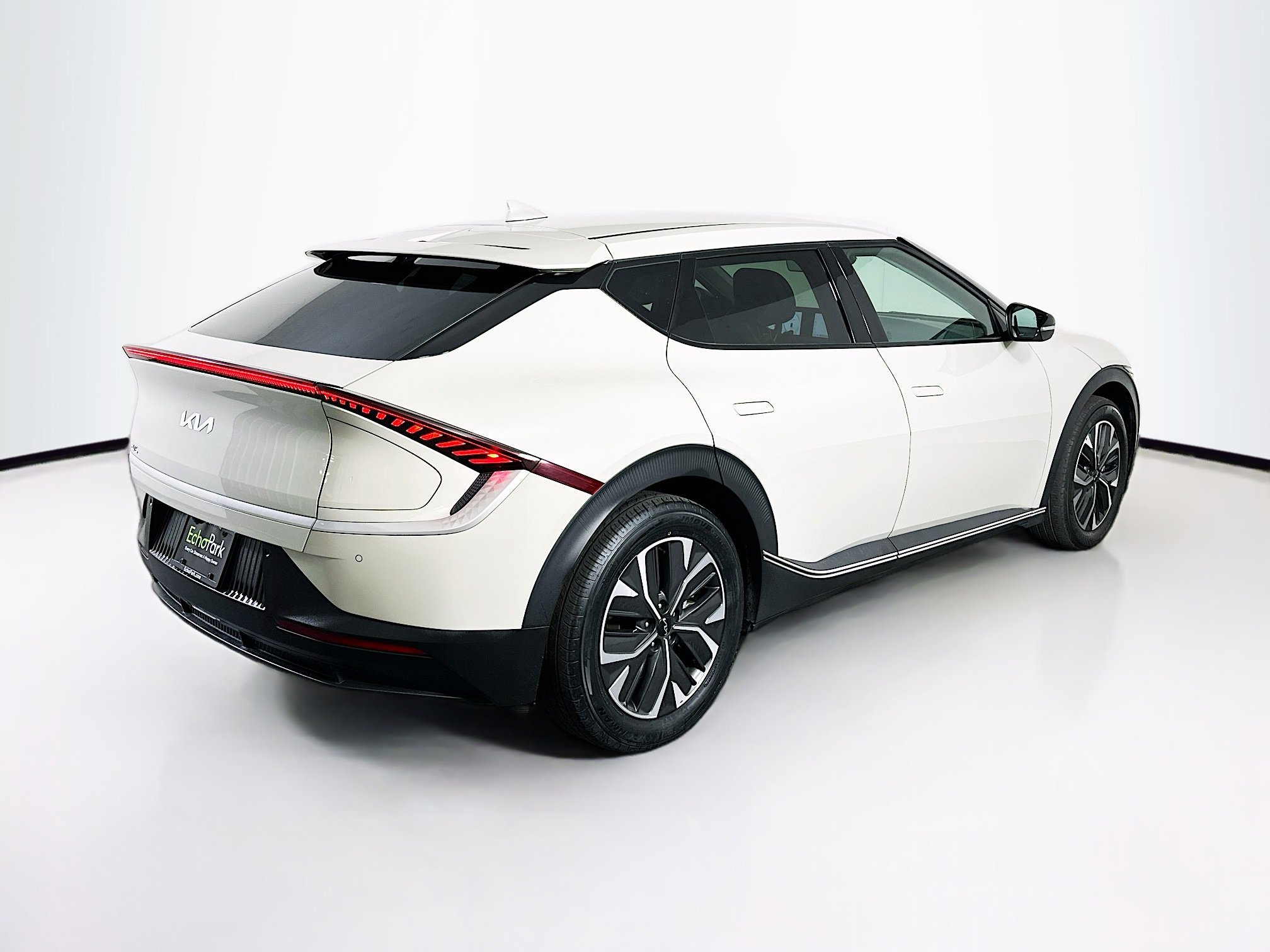 Used 2024 Kia EV6 Light image 9