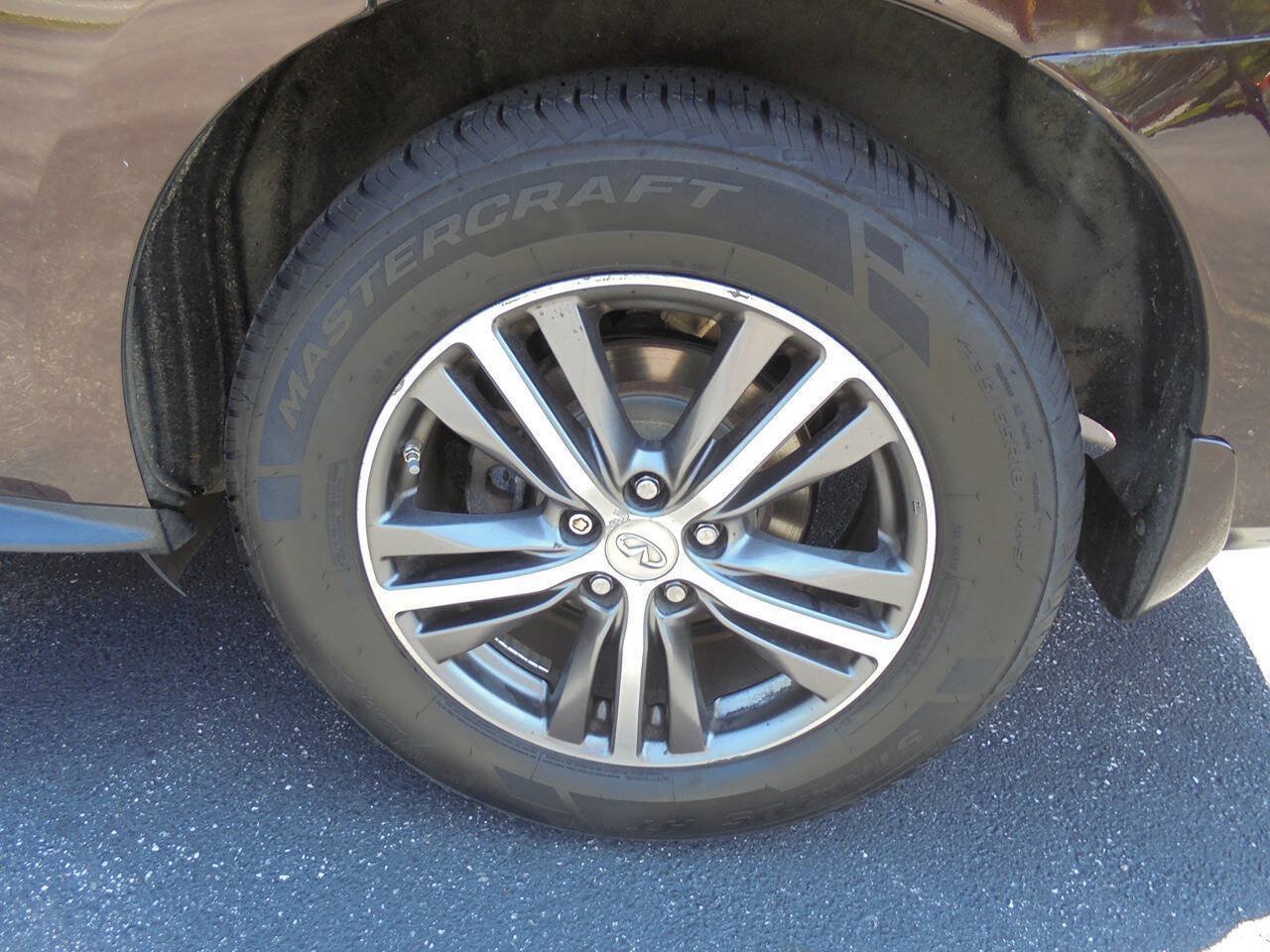 Used 2019 INFINITI QX60 Luxe w/ Essential Package AWD/4WD image 27