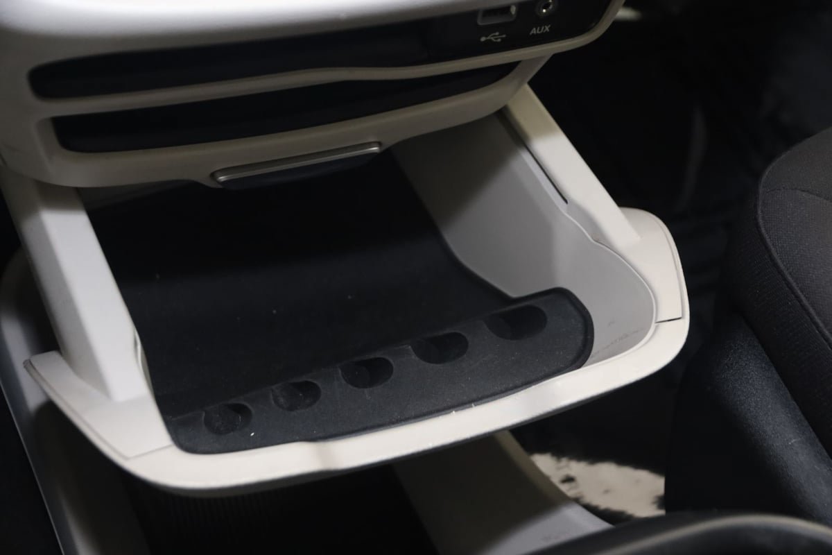 Used 2020 Chrysler Pacifica Touring FWD image 31