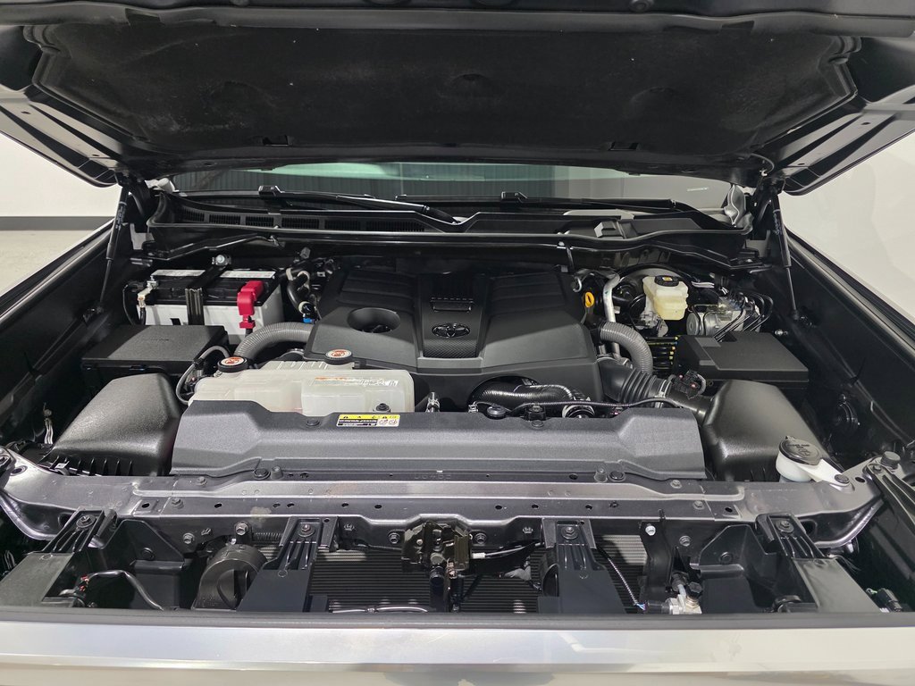 Used 2025 Toyota Tundra Limited image 11