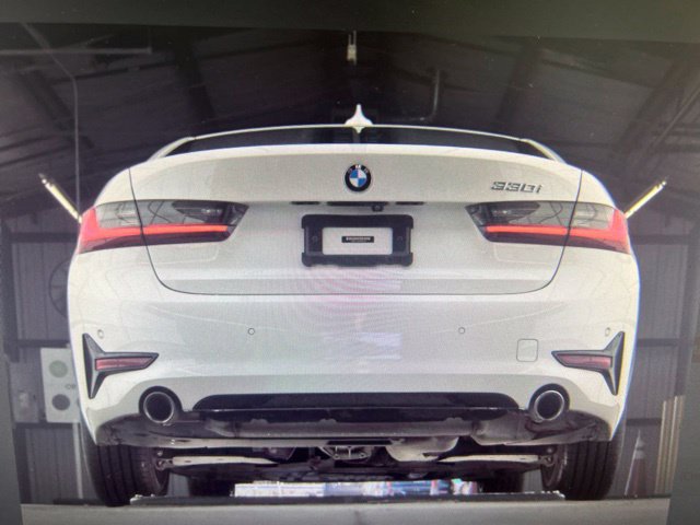 Used 2021 BMW 330i Sedan w/ Convenience Package RWD image 13