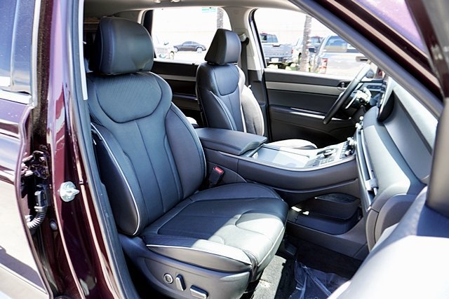 Used 2024 Hyundai Palisade SEL FWD image 19