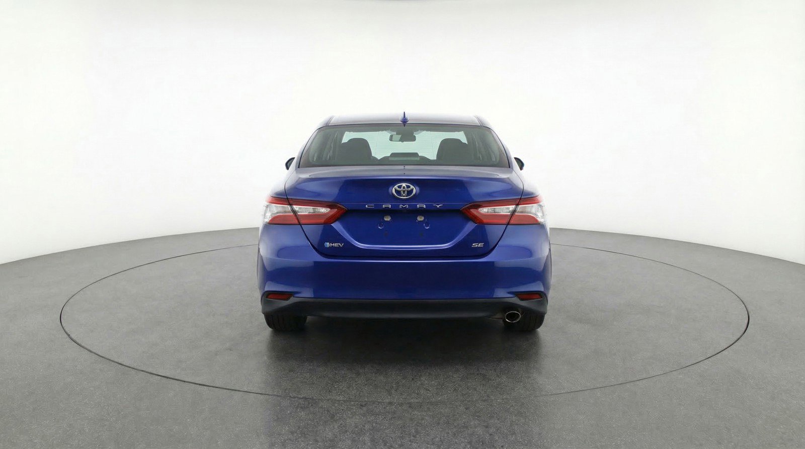 Used 2025 Toyota Camry SE image 7