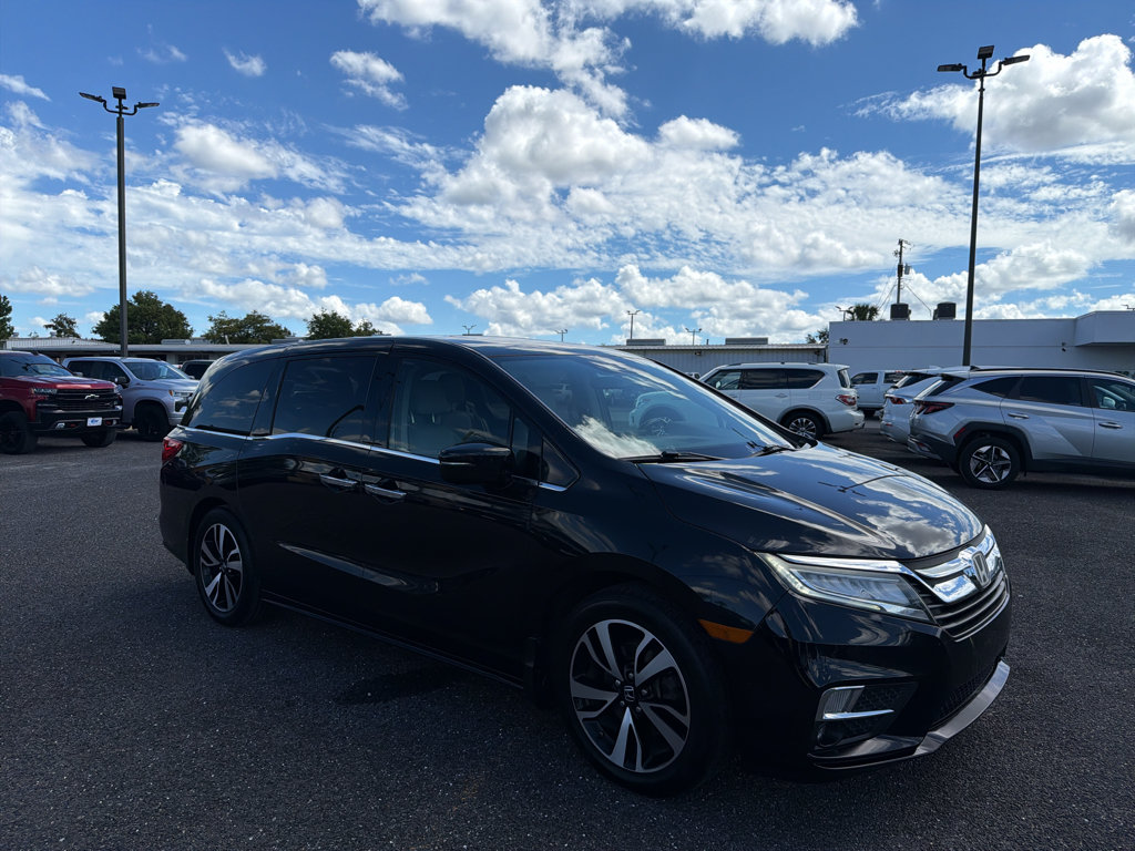 Used 2018 Honda Odyssey Elite image 3