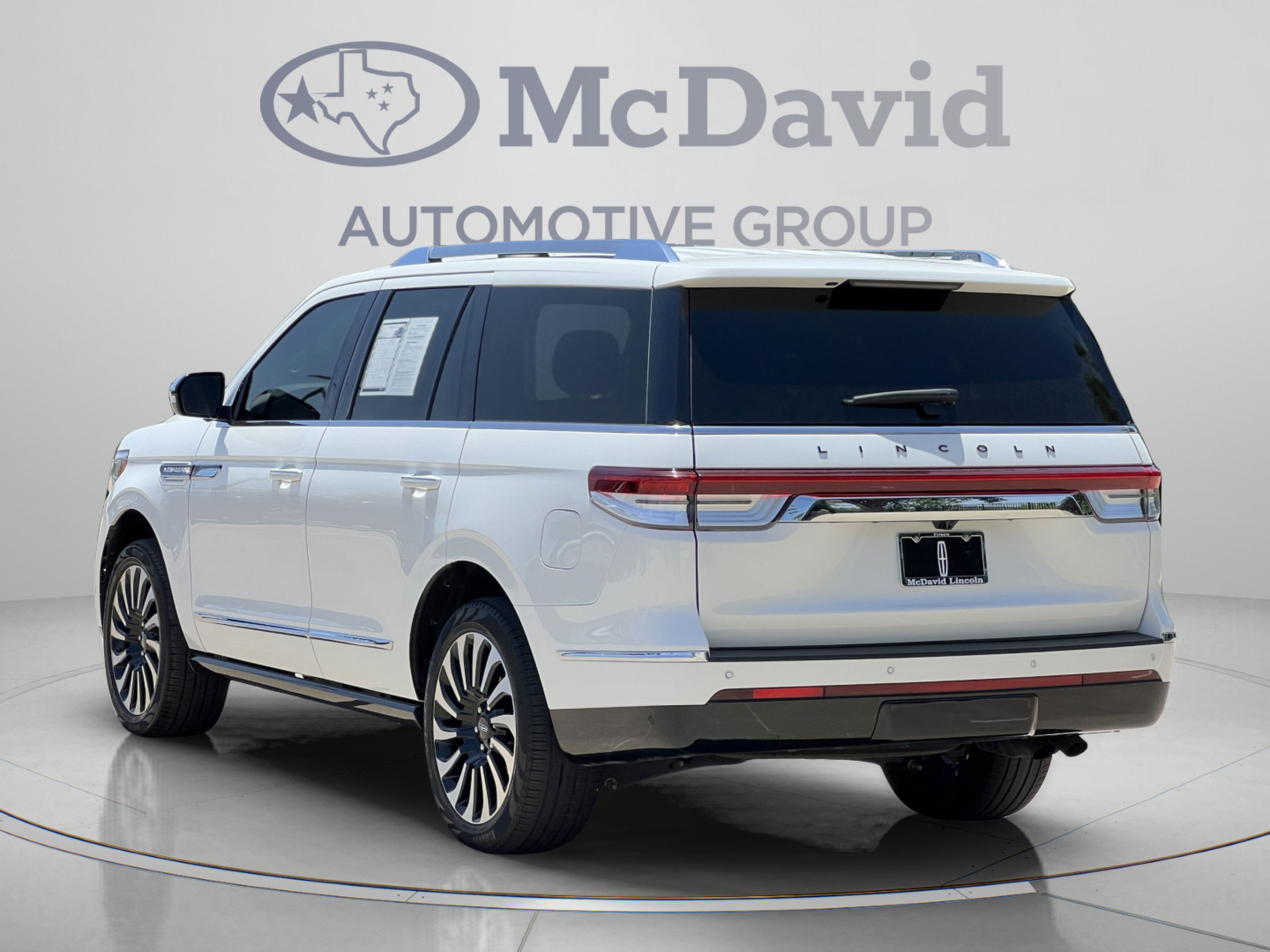 Used 2023 Lincoln Navigator Black Label AWD/4WD image 5