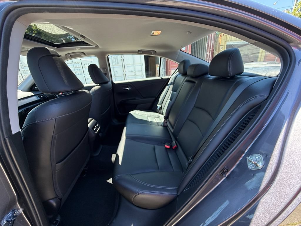 Used 2015 Honda Accord EX-L image 23