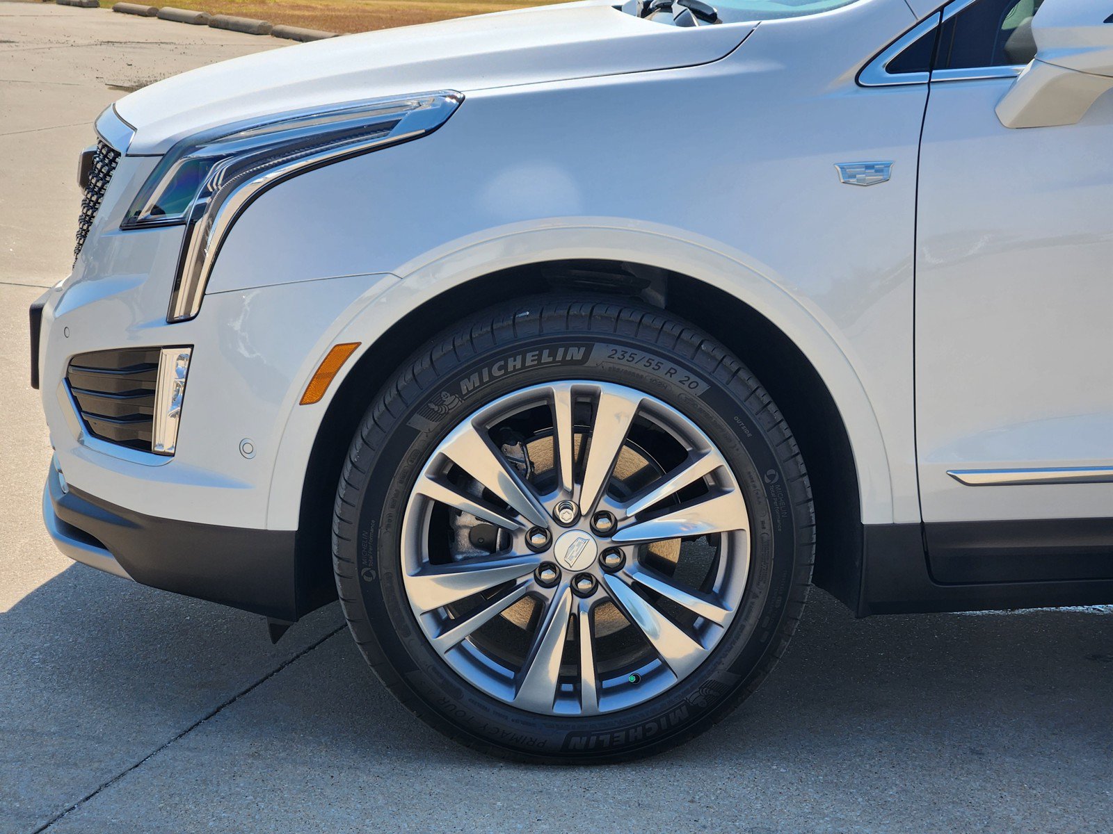 Certified 2026 Cadillac XT5 Premium Luxury w/ Driver Assist Package FWD image 28