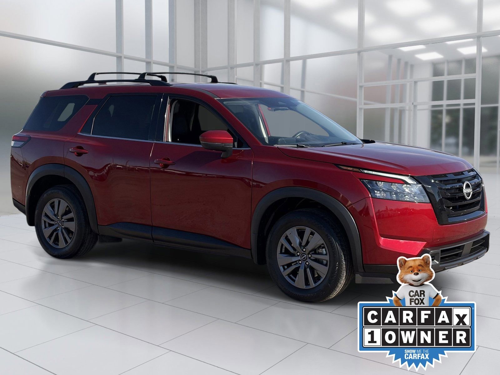 Certified 2024 Nissan Pathfinder SV w/ Black Appearance Package image 8