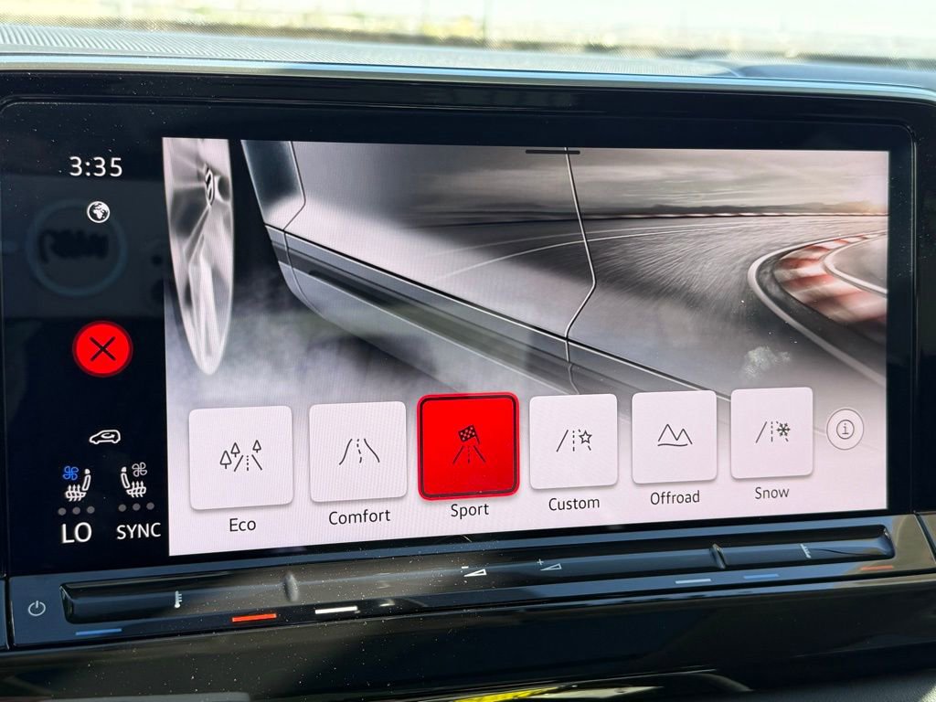 Certified 2025 Volkswagen Atlas SEL image 20