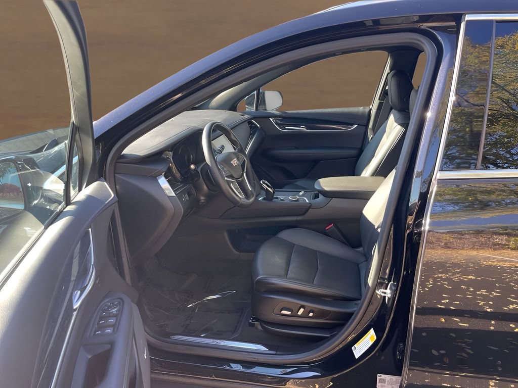 Used 2022 Cadillac XT5 Premium Luxury image 11