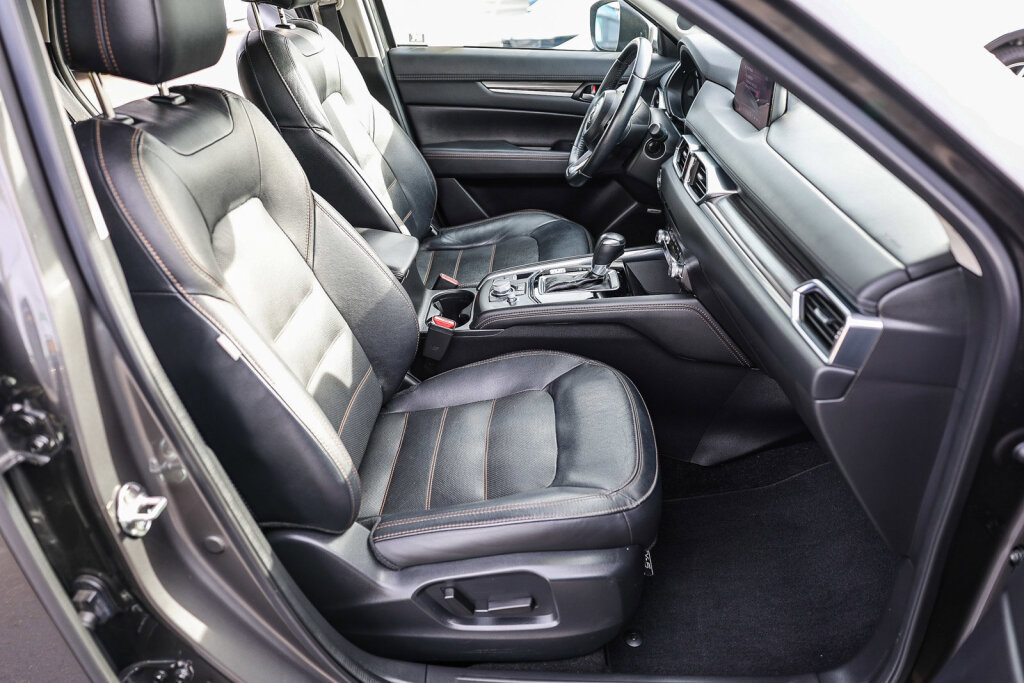 Used 2019 MAZDA CX-5 Grand Touring w/ GT Premium Package image 8