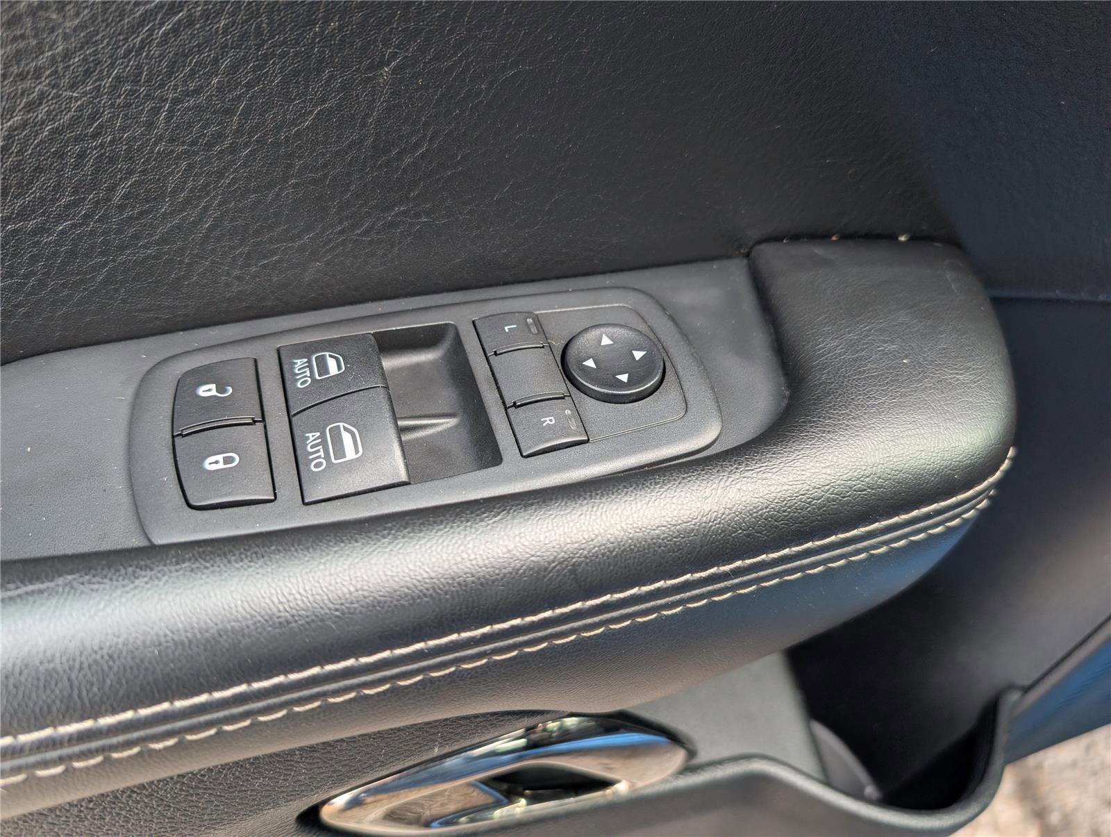 Used 2019 Dodge Challenger SRT Hellcat image 22