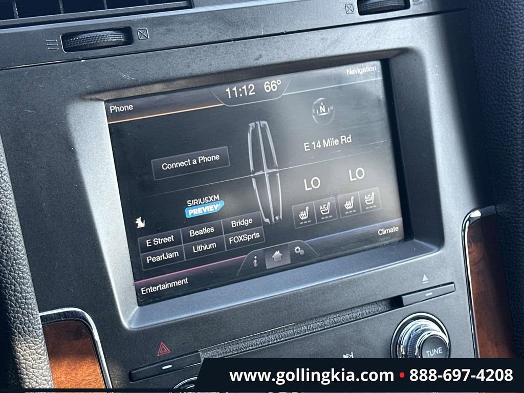 Used 2015 Lincoln Navigator L 4WD image 27