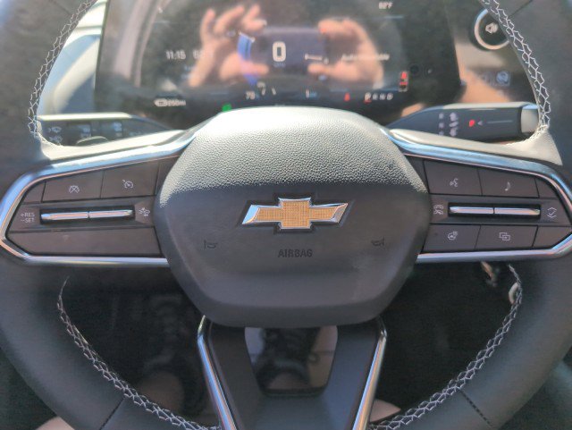 New 2026 Chevrolet Equinox EV LT image 31