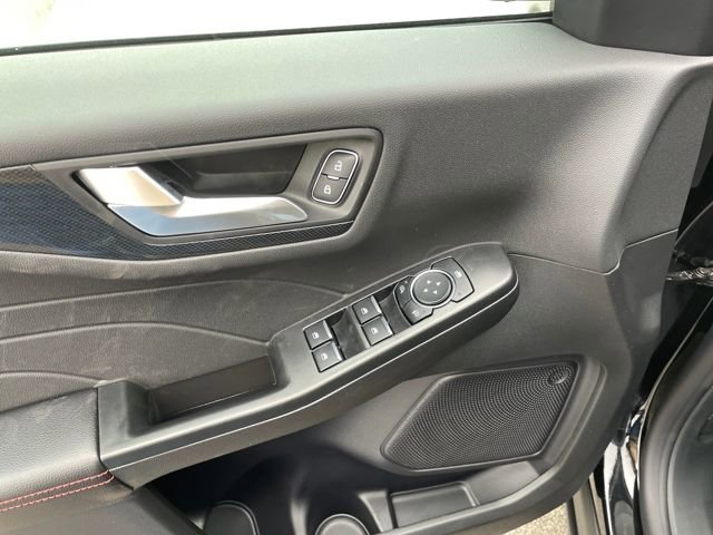 New 2026 Ford Escape ST-Line AWD/4WD image 19