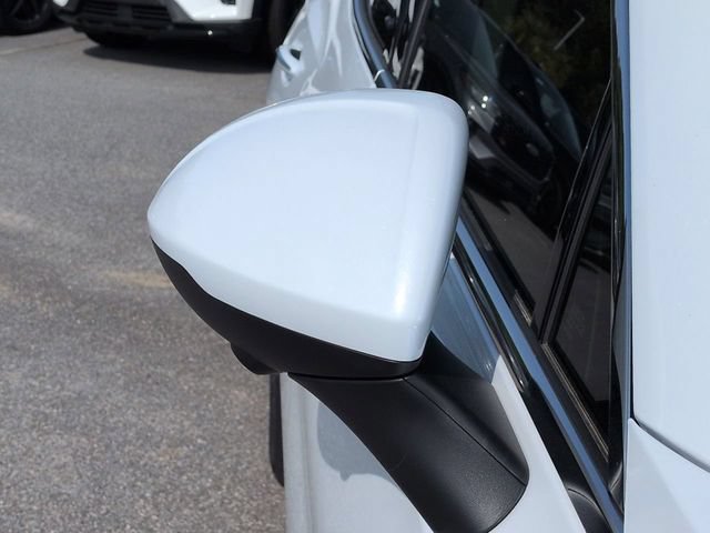 Used 2025 Buick Envision Preferred AWD/4WD image 12