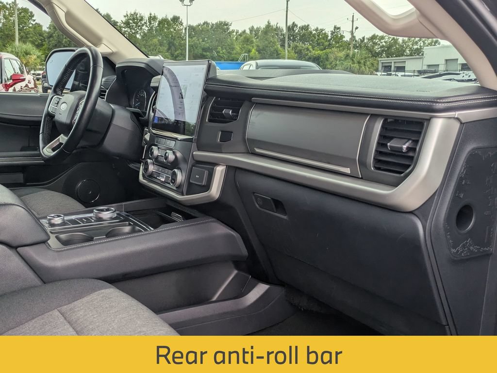 Used 2024 Ford Expedition XLT AWD/4WD image 30