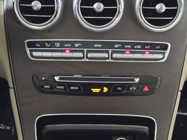 Used 2019 Mercedes-Benz GLC 300 4MATIC image 21