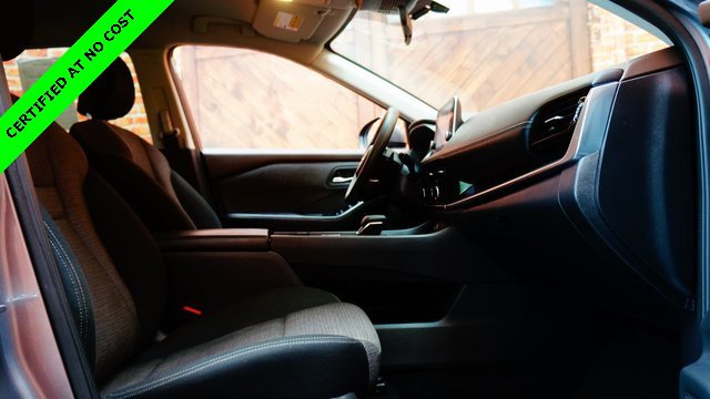 Used 2022 Nissan Rogue SV image 49