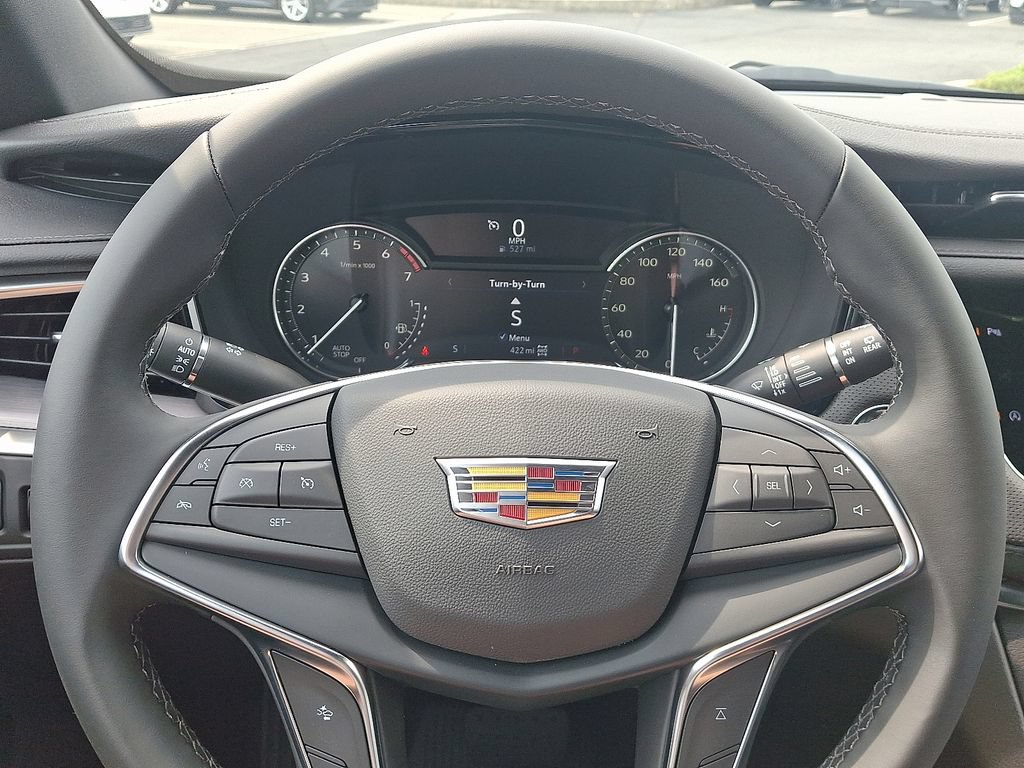 New 2026 Cadillac XT5 Luxury w/ LPO, Floor Liner Package AWD/4WD image 9