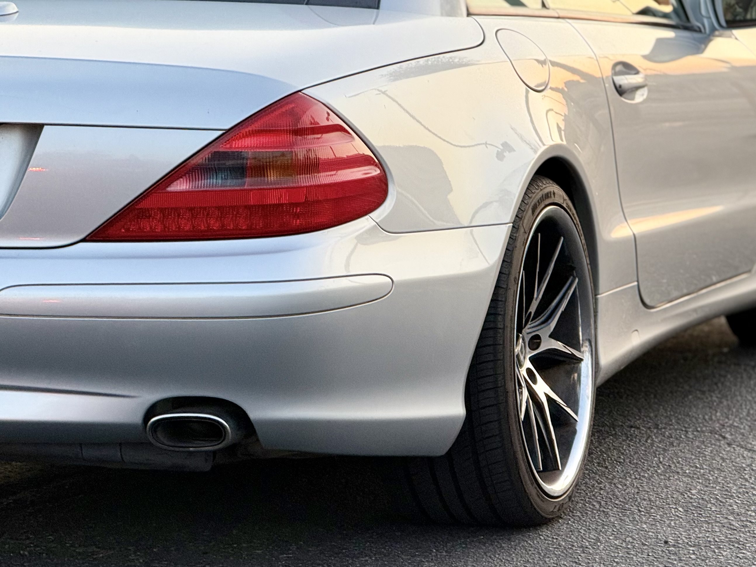 Used 2006 Mercedes-Benz SL 500 image 11