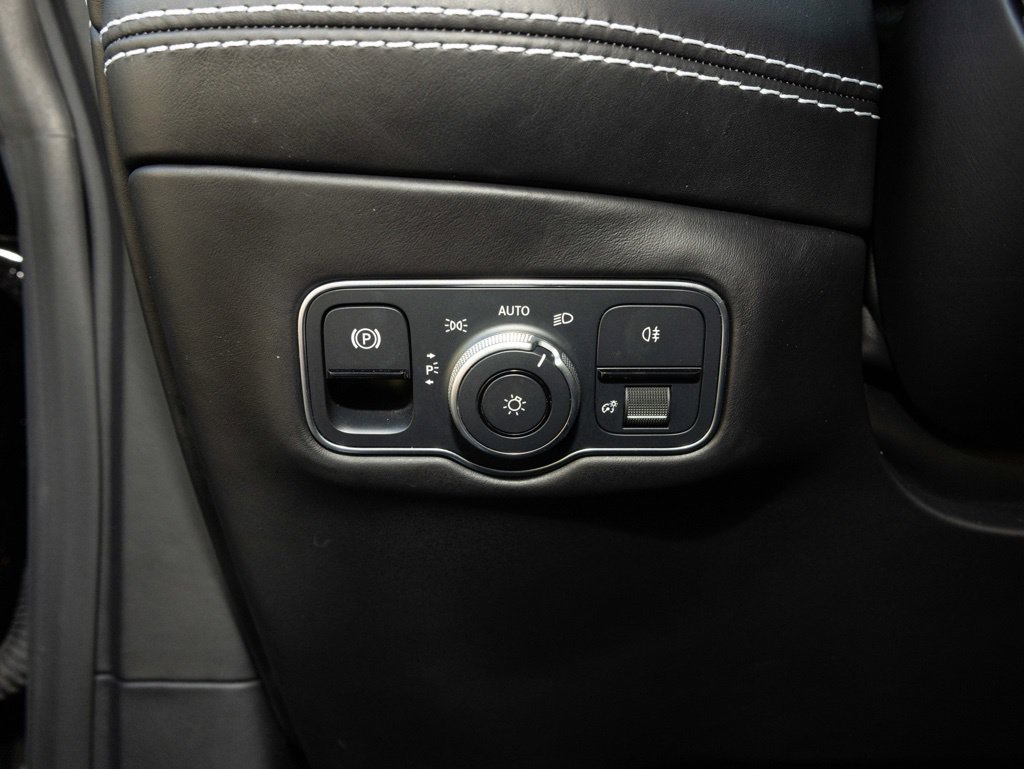 Used 2023 Aston Martin DBX 707 AWD/4WD image 28