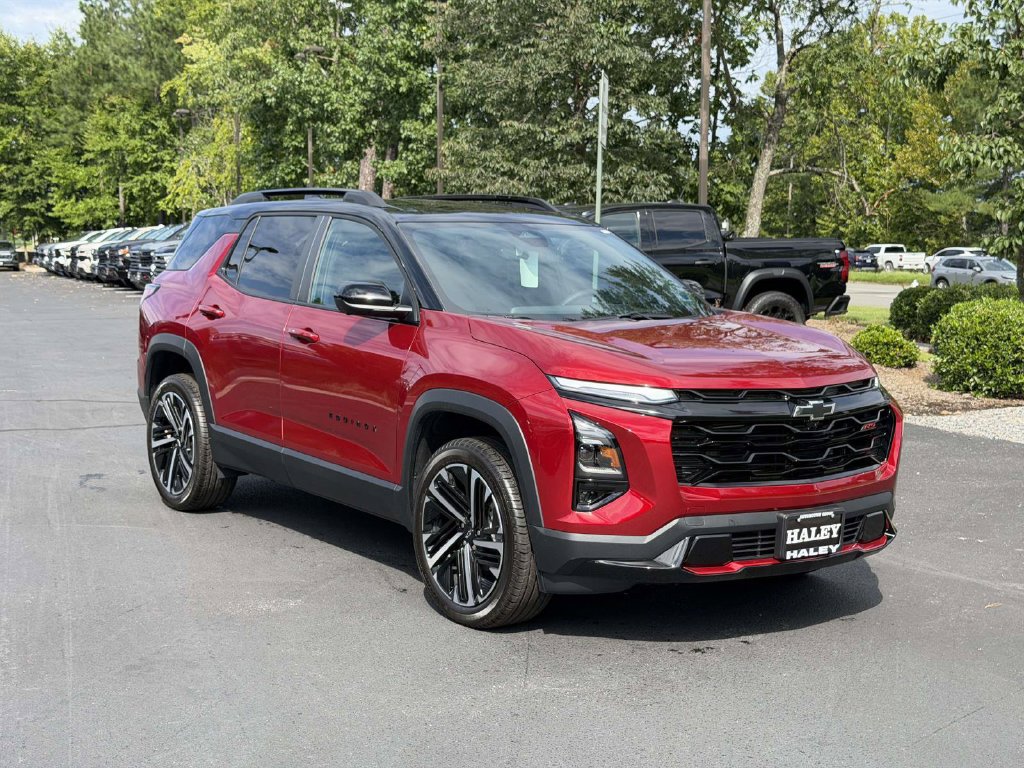 New 2027 Chevrolet Equinox RS w/ Safety and Technology Package FWD image 2
